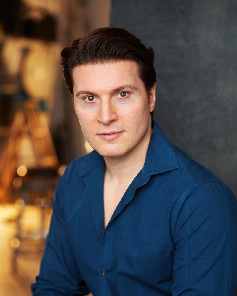 A Photograph of Rajiv Narang.